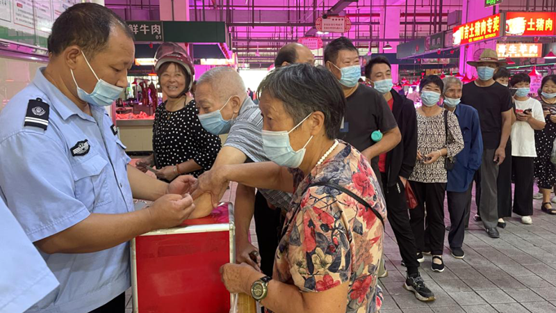 浦江農(nóng)批市場(chǎng)開(kāi)展&ldquo;迎國(guó)慶 興市場(chǎng)&rdquo;感恩回饋活動(dòng)